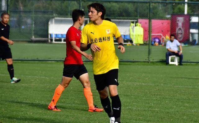 kaiyun-曝川足陷欠薪罢训风波 矛盾激化老将汪嵩处境尴尬