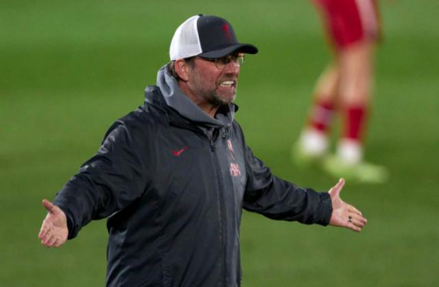 kaiyun-渣叔说皇马中场天下第一，其实是他胆小如鼠罢了