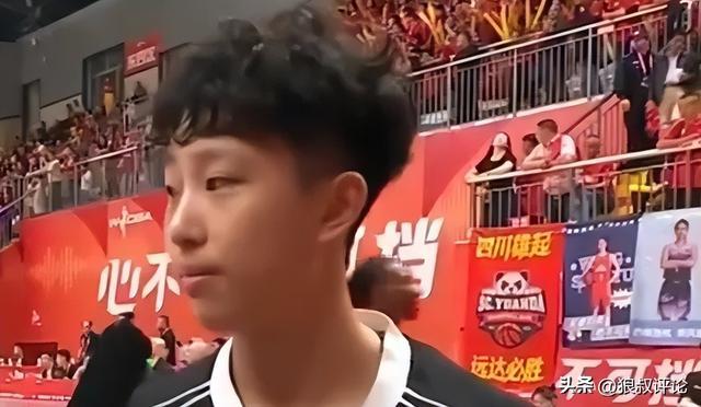 开云-四川女篮夺冠夜！冉珂嘉惨遭DNP 今夏是否赴美打球引外界猜想